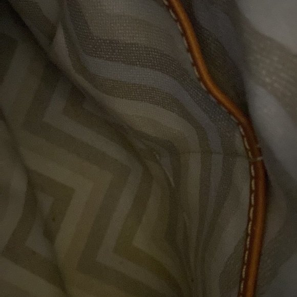 Dooney &Bourke Shelby Shopper in gray with honey accents hardware in gold EUC - Picture 13 of 15